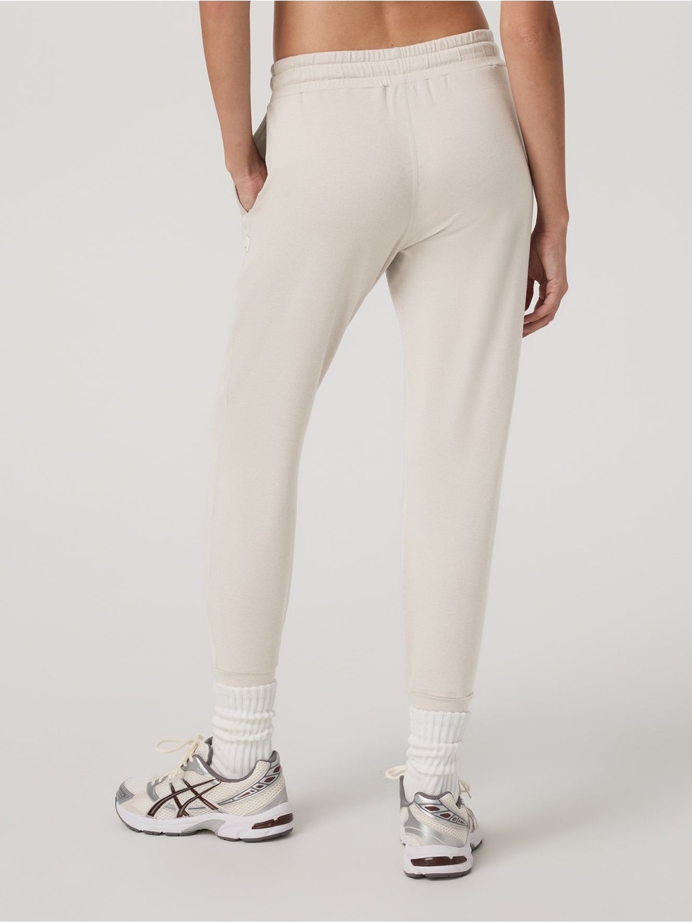 Vuori Women's Performance Jogger sz S - Picture 2 of 7